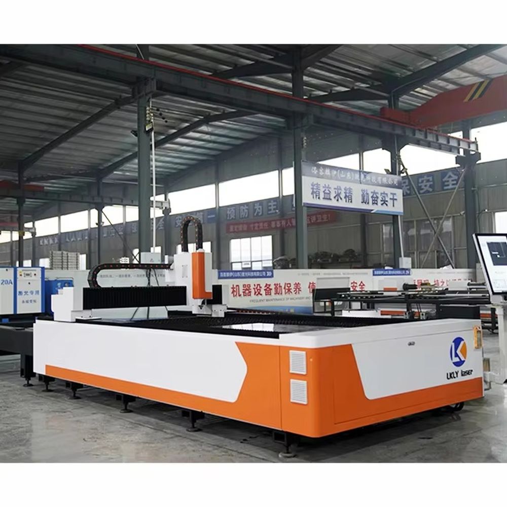 Industrial Fiber Laser Cutting Machine - Macchina da Taglio Laser a Fibra