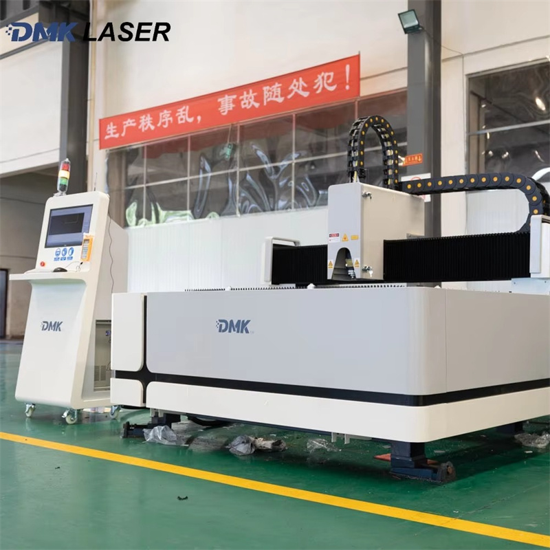 Tagliatrice per Lamiera a Tavo - Industrial Laser Metal Cutter recensione e prezzo