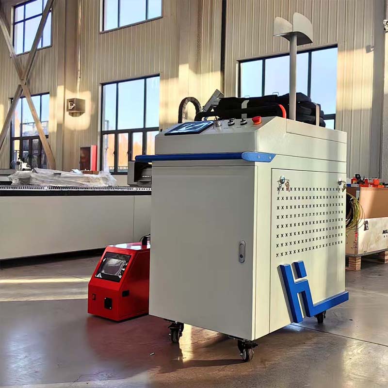 Saldatrice Laser a Fibra Porta - Industrial Applications Of Laser recensione e prezzo