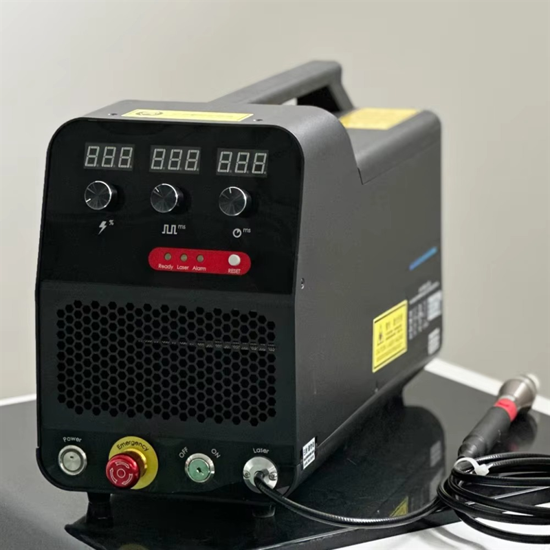 Macchina per Saldatura Laser a - Industrial Use Of Laser recensione e prezzo