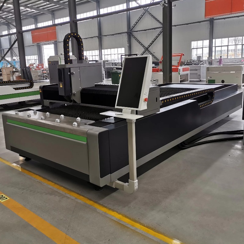 Macchina per Taglio Laser a Fi - Industrial Fiber Laser Cutting Machine recensione e prezzo