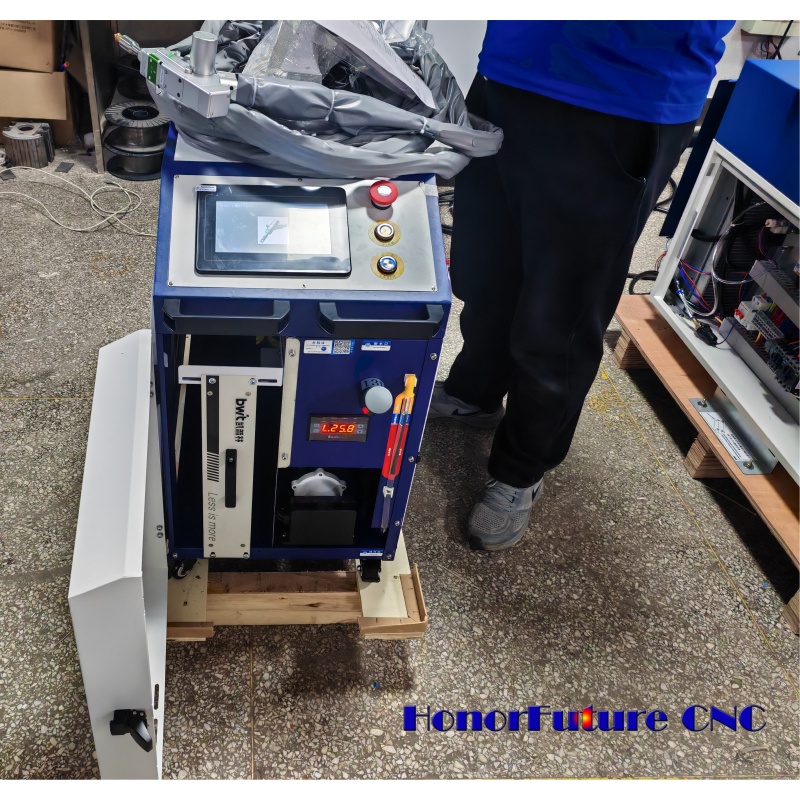 Macchina Industriale per Puliz - Industrial Fiber Laser Cutting Machine recensione e prezzo